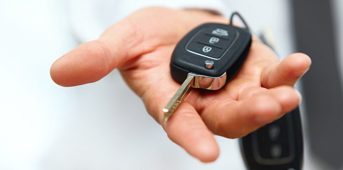 Skip the Tow: Mobile Car Key Replacement Boca Raton at Your Office